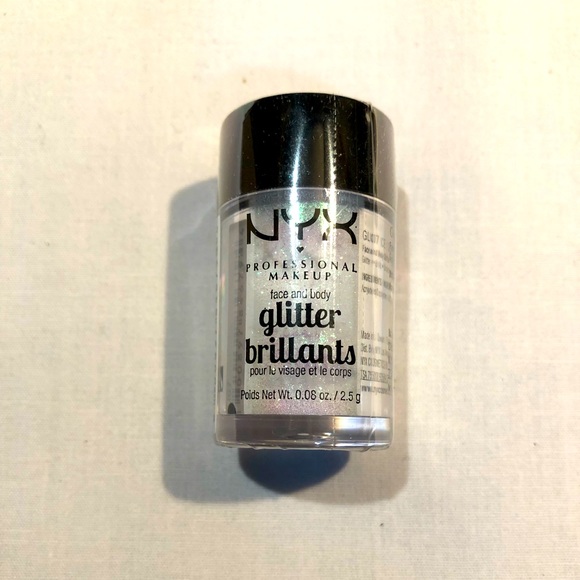 Nyx Face and Body Glitter! Shade: Ice. - Picture 1 of 5